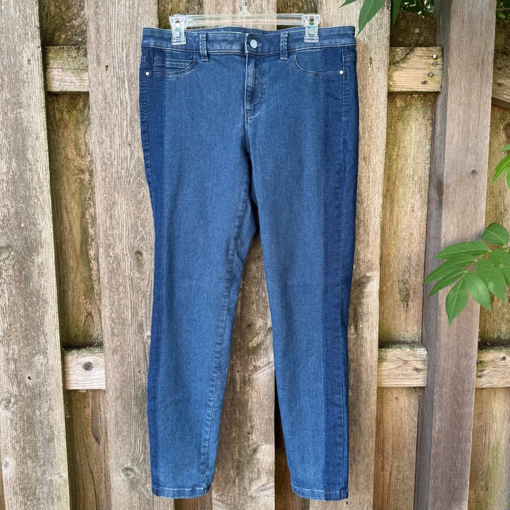 Two tone blue jean jeggings